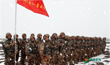 八一建軍節(jié):致敬中國軍人,液化氣儲(chǔ)罐廠家獻(xiàn)給***可愛的人！